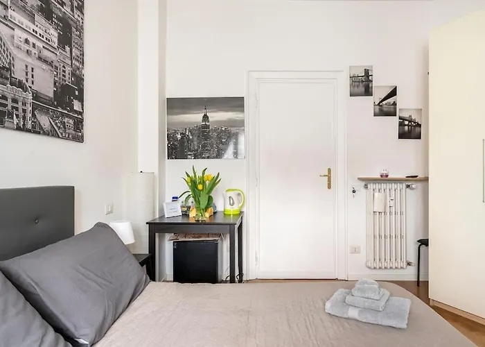Vatican Penthouse 1 By Almond Tree Apartamento
