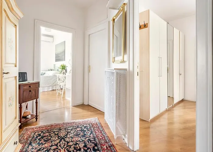 Vatican Penthouse 1 By Almond Tree Apartamento *