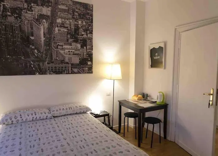 Vatican Penthouse 1 By Almond Tree Apartamento *